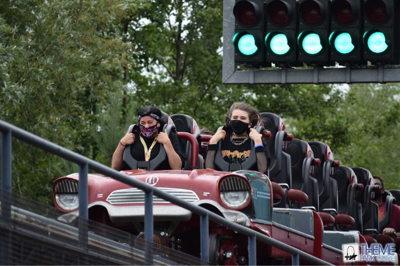 England Theme Parks Reopen