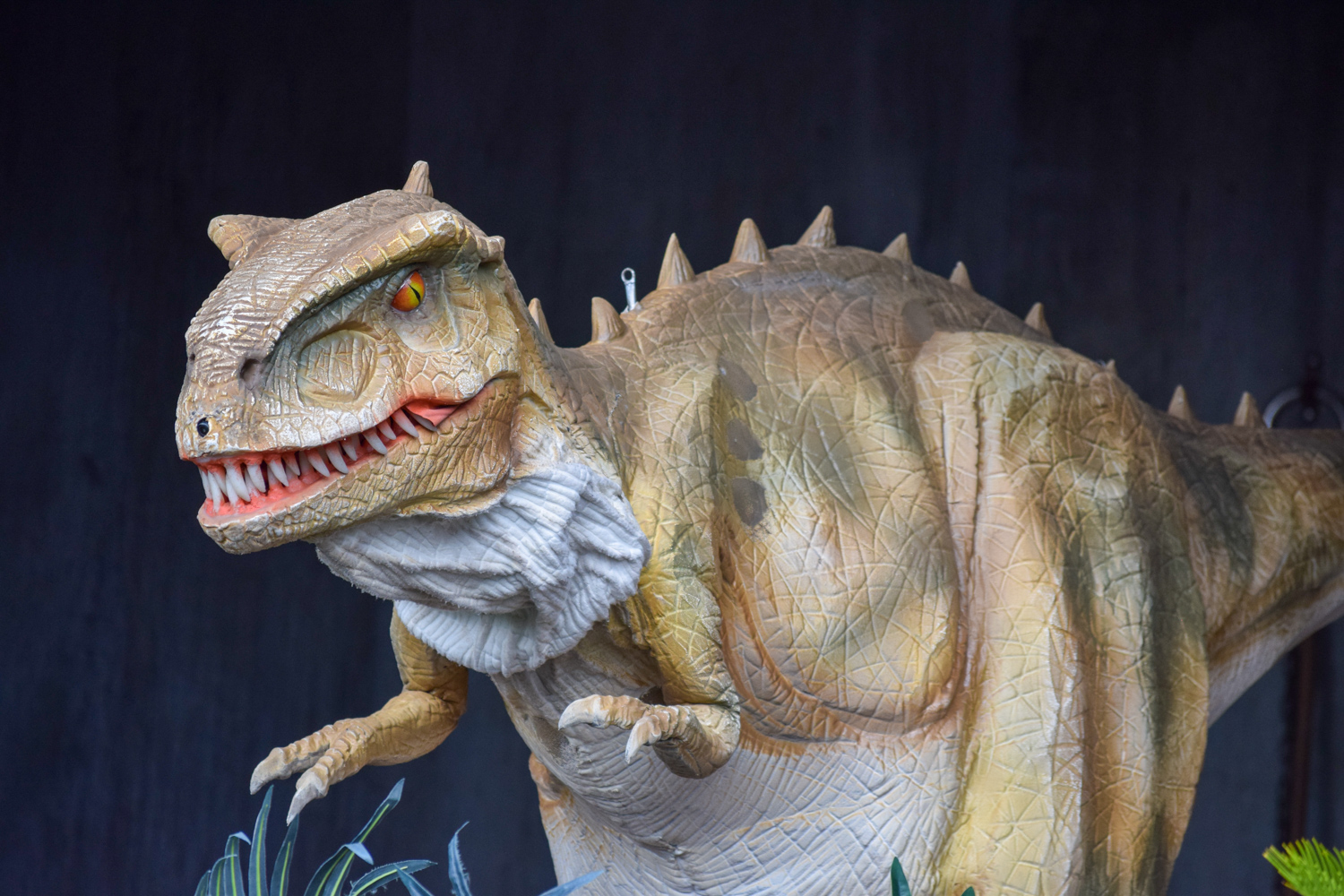 Alive! Dinosaur Encounter 