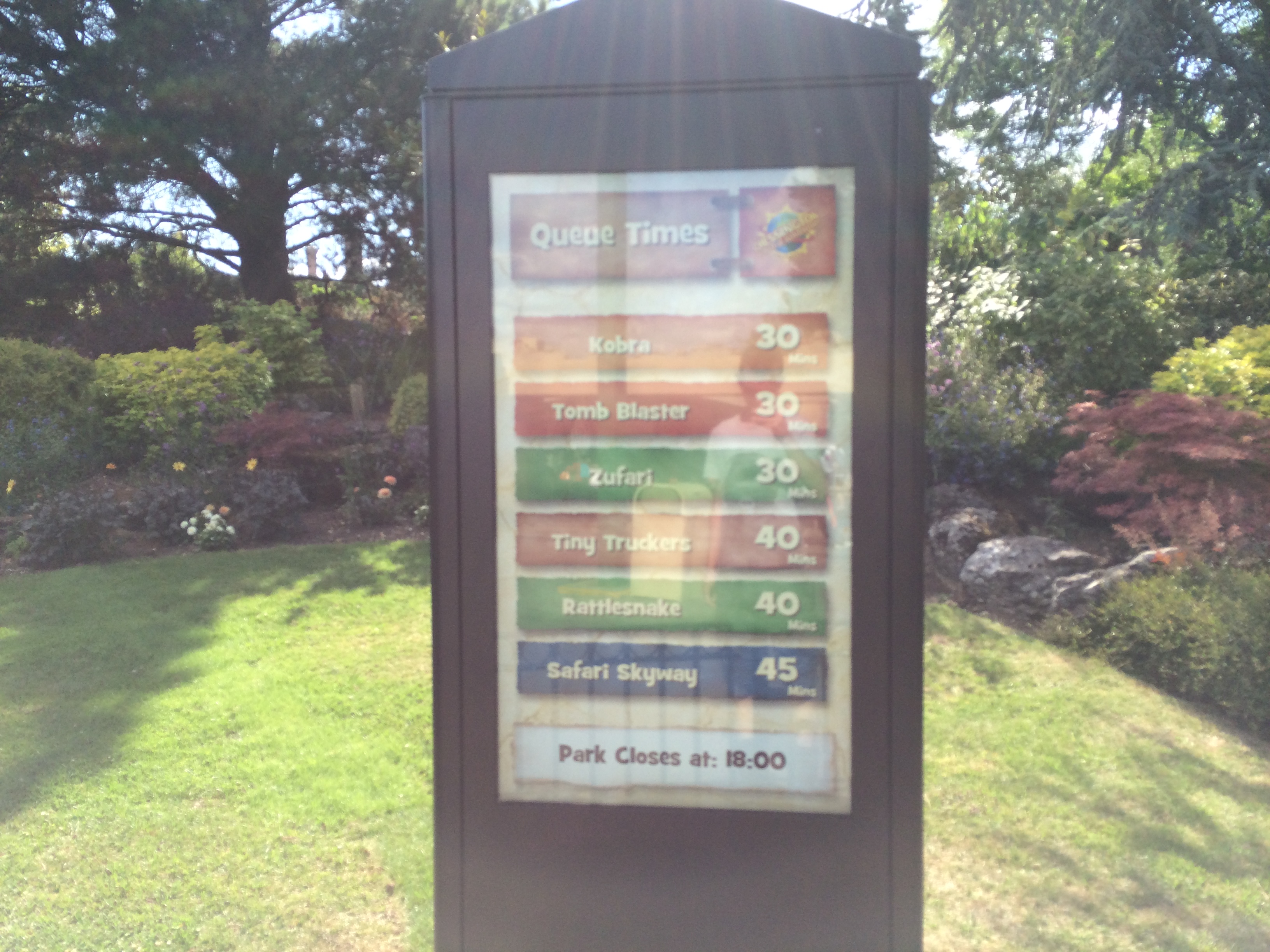 Chessington install new queue time boards