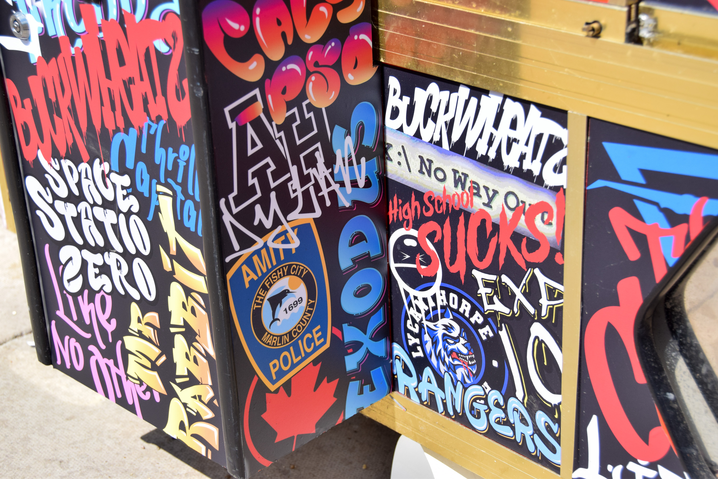 Thorpe Park Adds Retro Graffiti To Arcade Machines