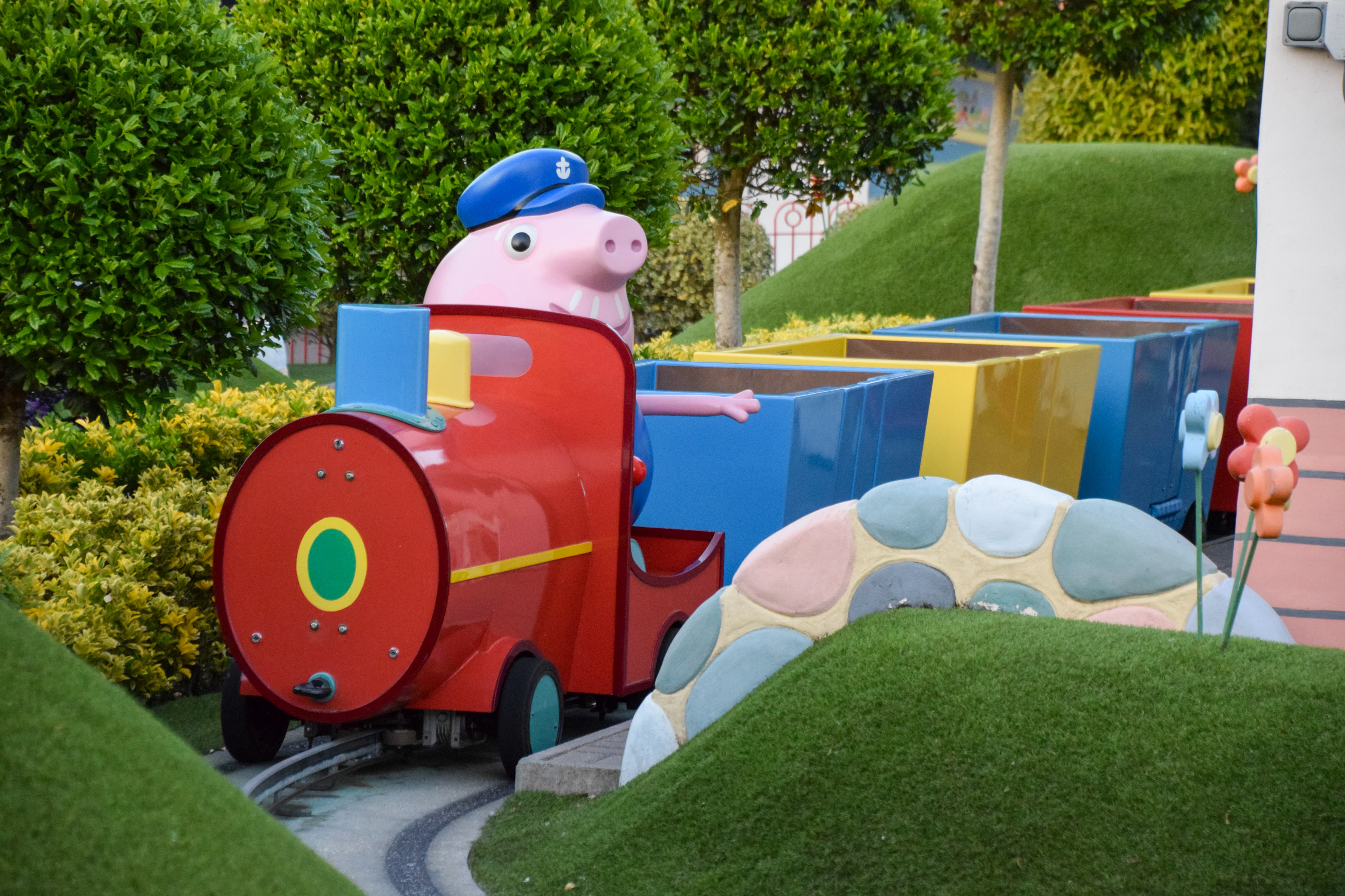 Grandpa Pig's Little Train