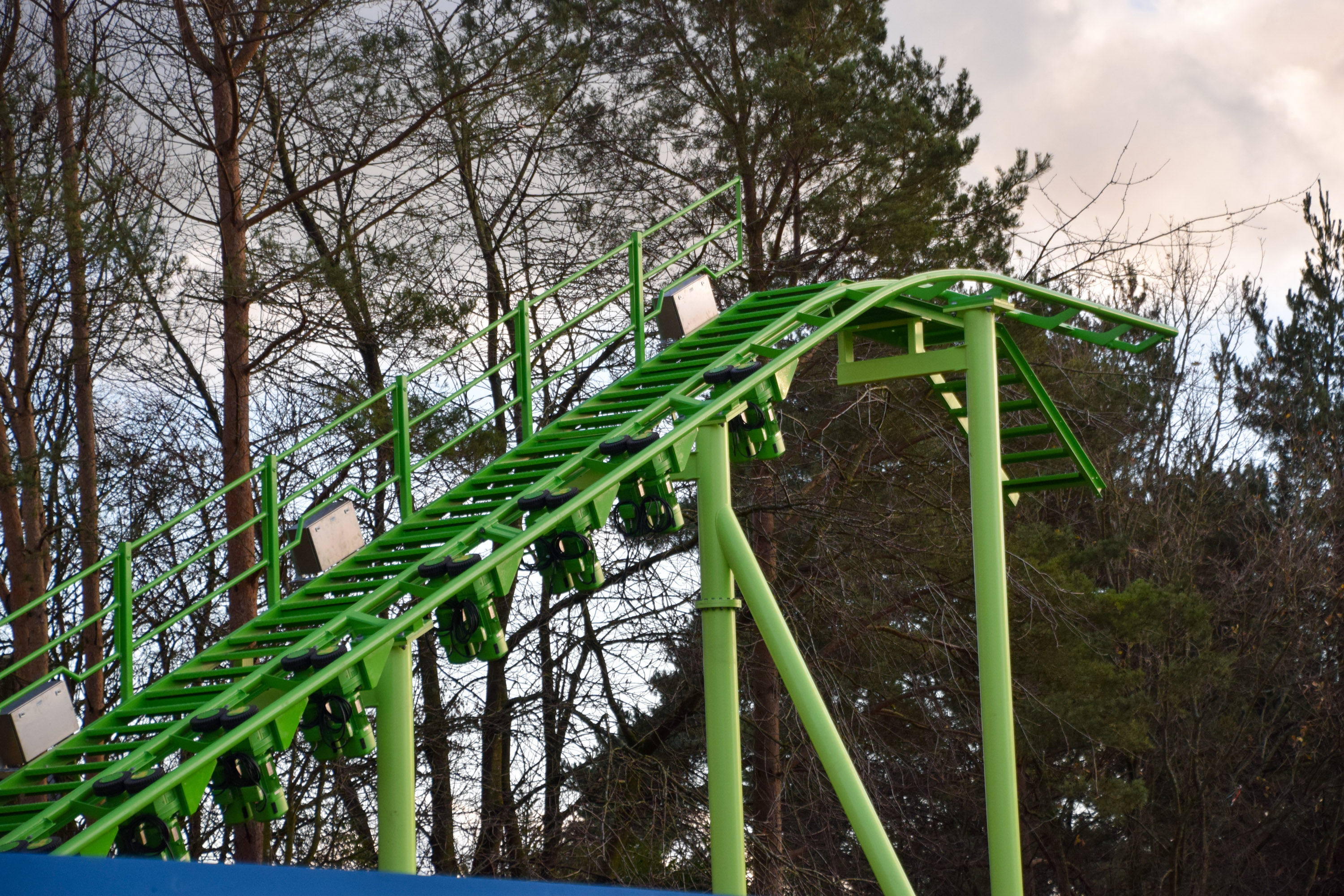 Alton Towers Bluey Rollercoaster Goes Vertical