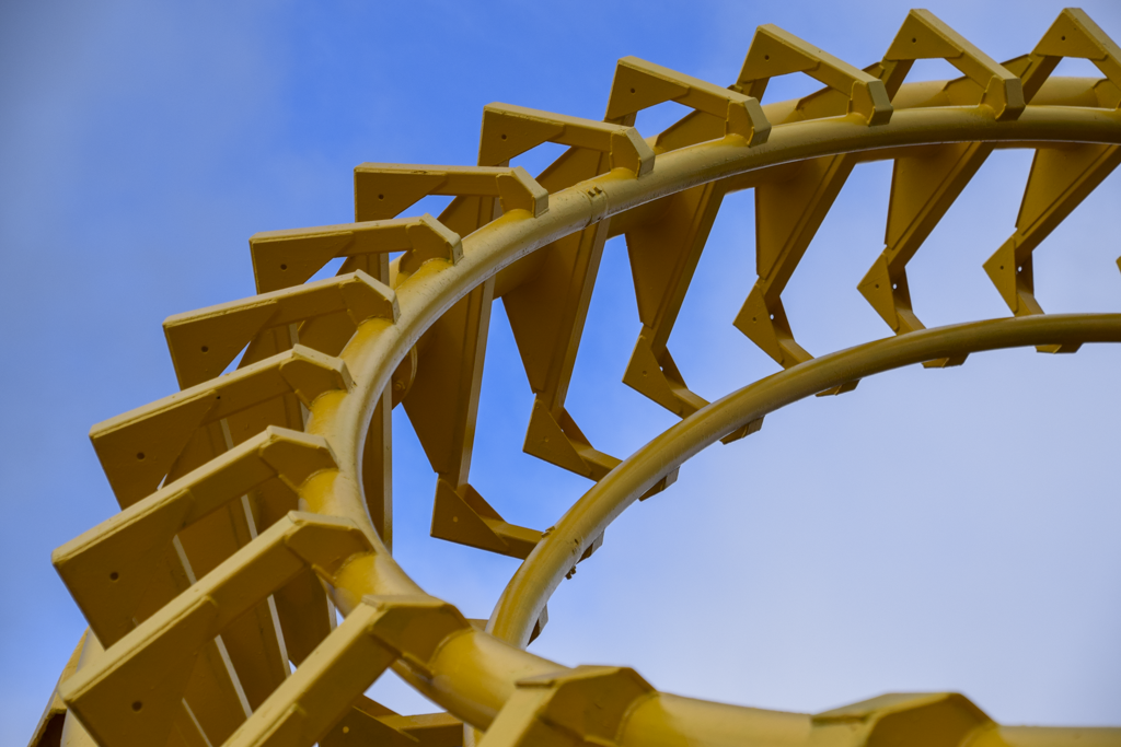 Corkscrew Repaint Almost Complete at Alton Towers