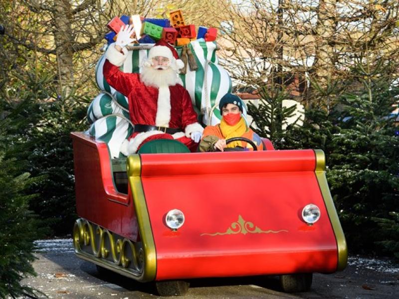 Christmas is Coming to LEGOLAND Windsor Resort