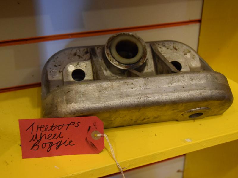 Oakwood Selling Old Ride Parts