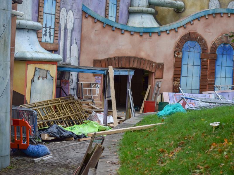 Alton Towers Dungeons Work Continues