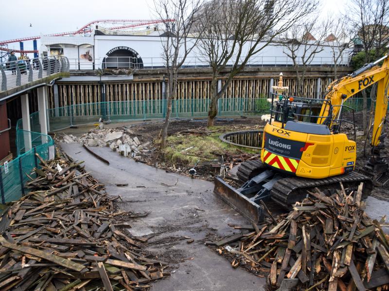 Grand Prix Removal Begins at Blackpool Pleasure Beach