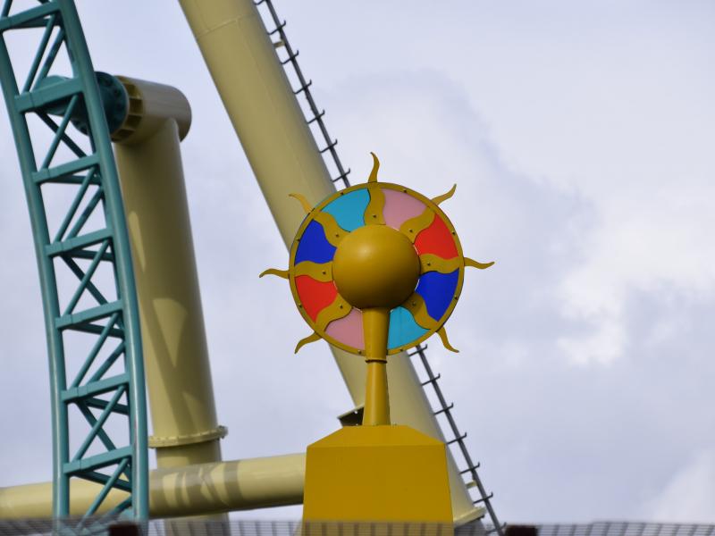 Project Sparkle Colossus Repainted for a Fresh New Look