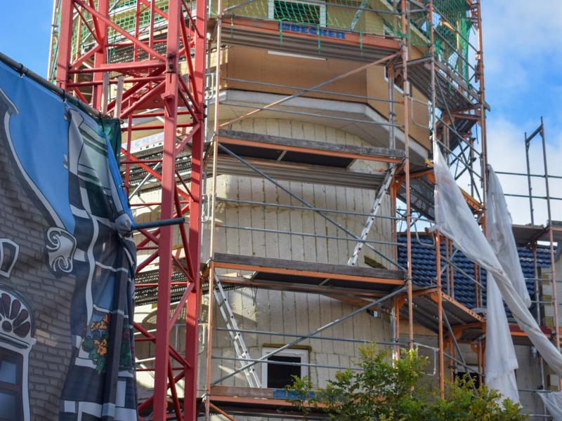 Pirates in Batavia Exterior Complete