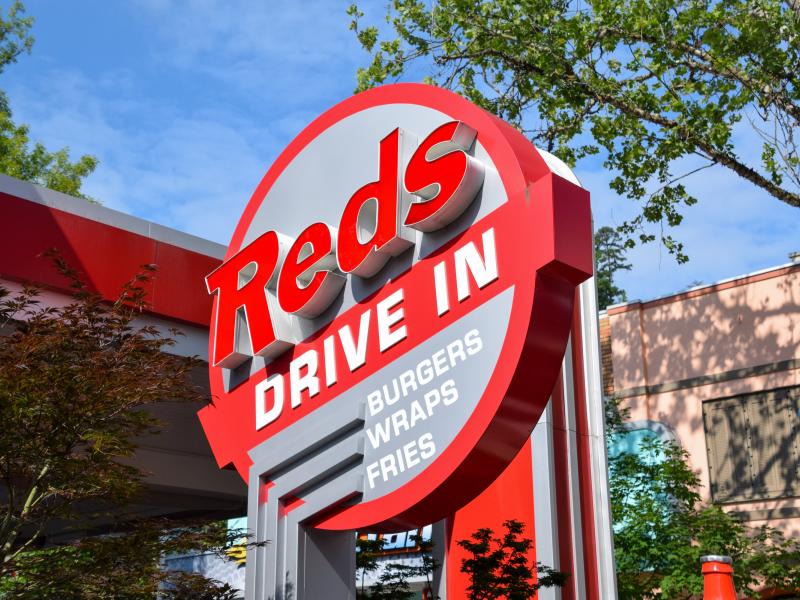 
Reds Drive In