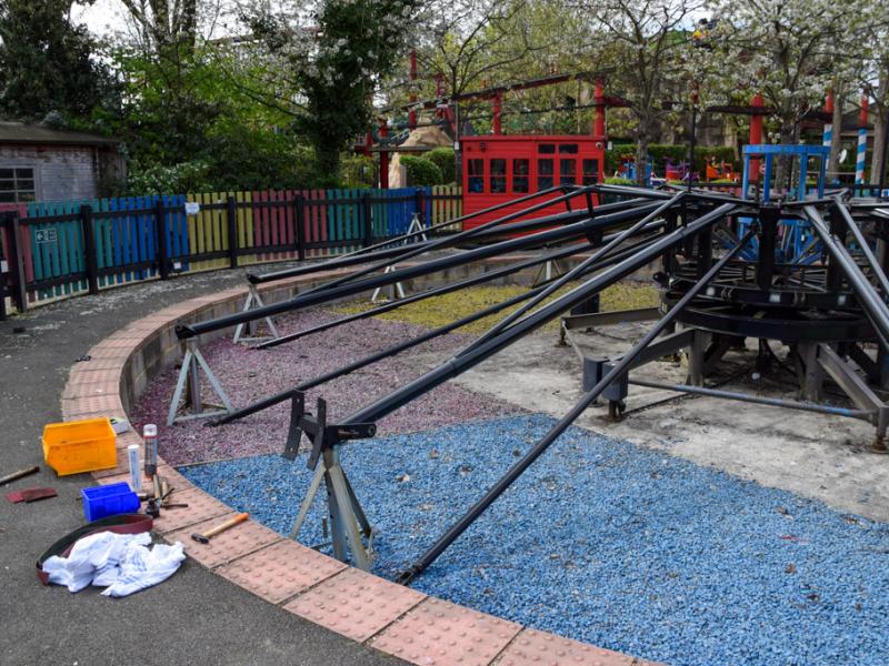 Reassembly Underway for Elmer’s Flying Jumbos