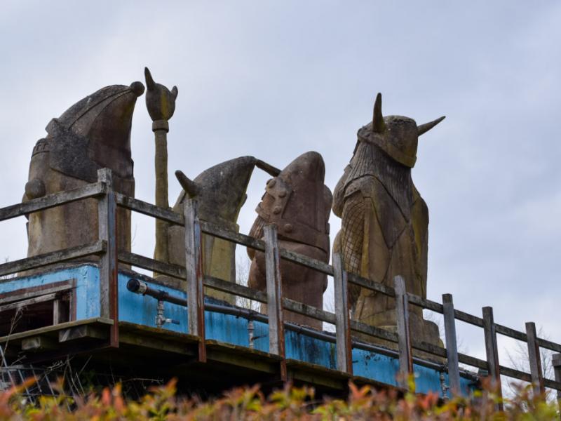 
Vikings' River Splash Removal