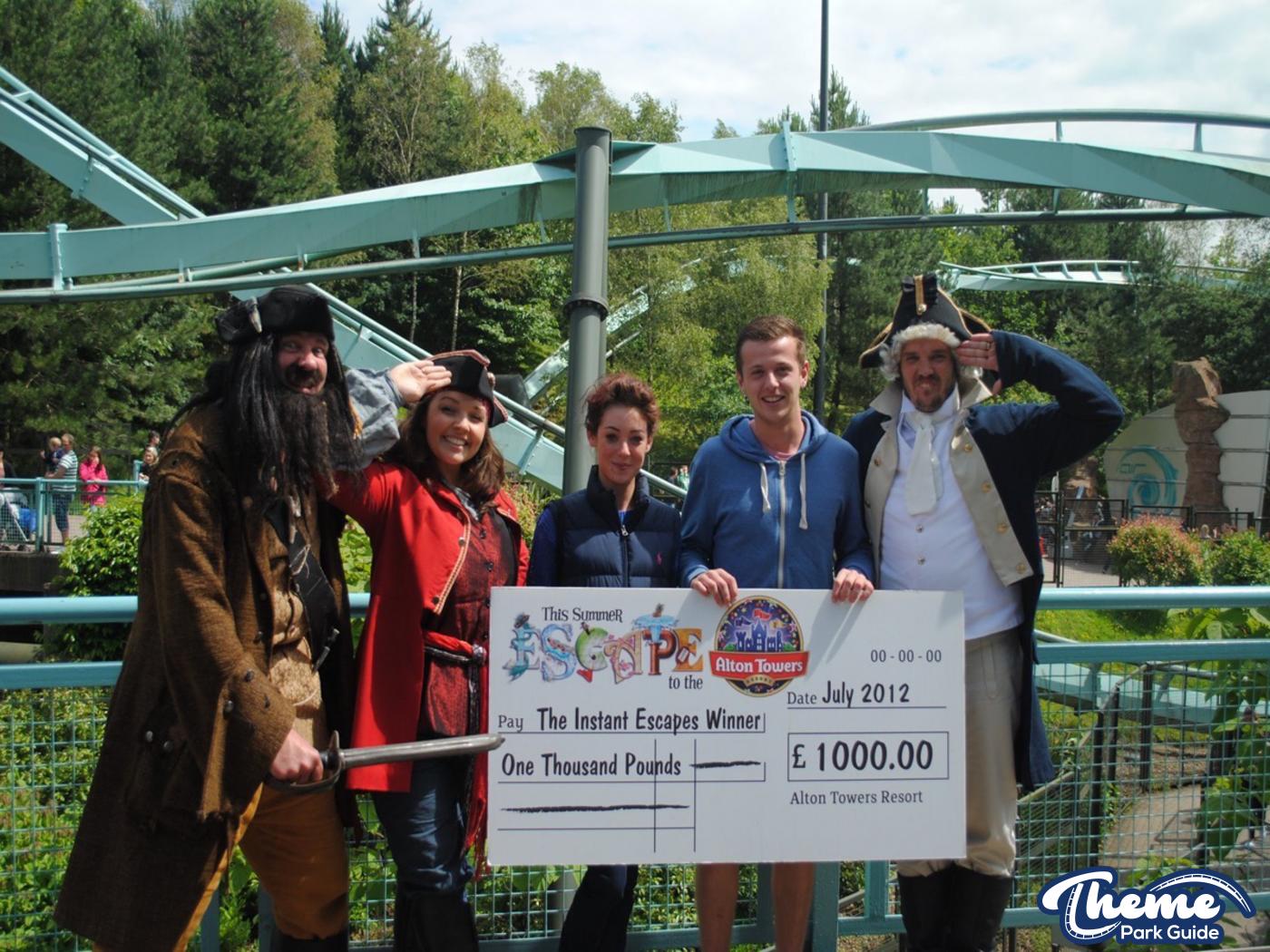 Alton Towers gives away £1000 to lucky guests