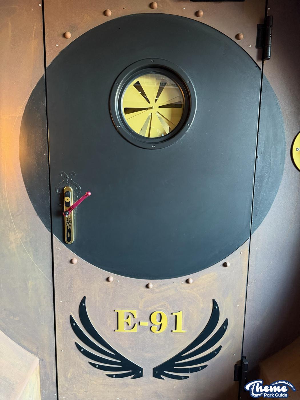 Aeronaut Cabin