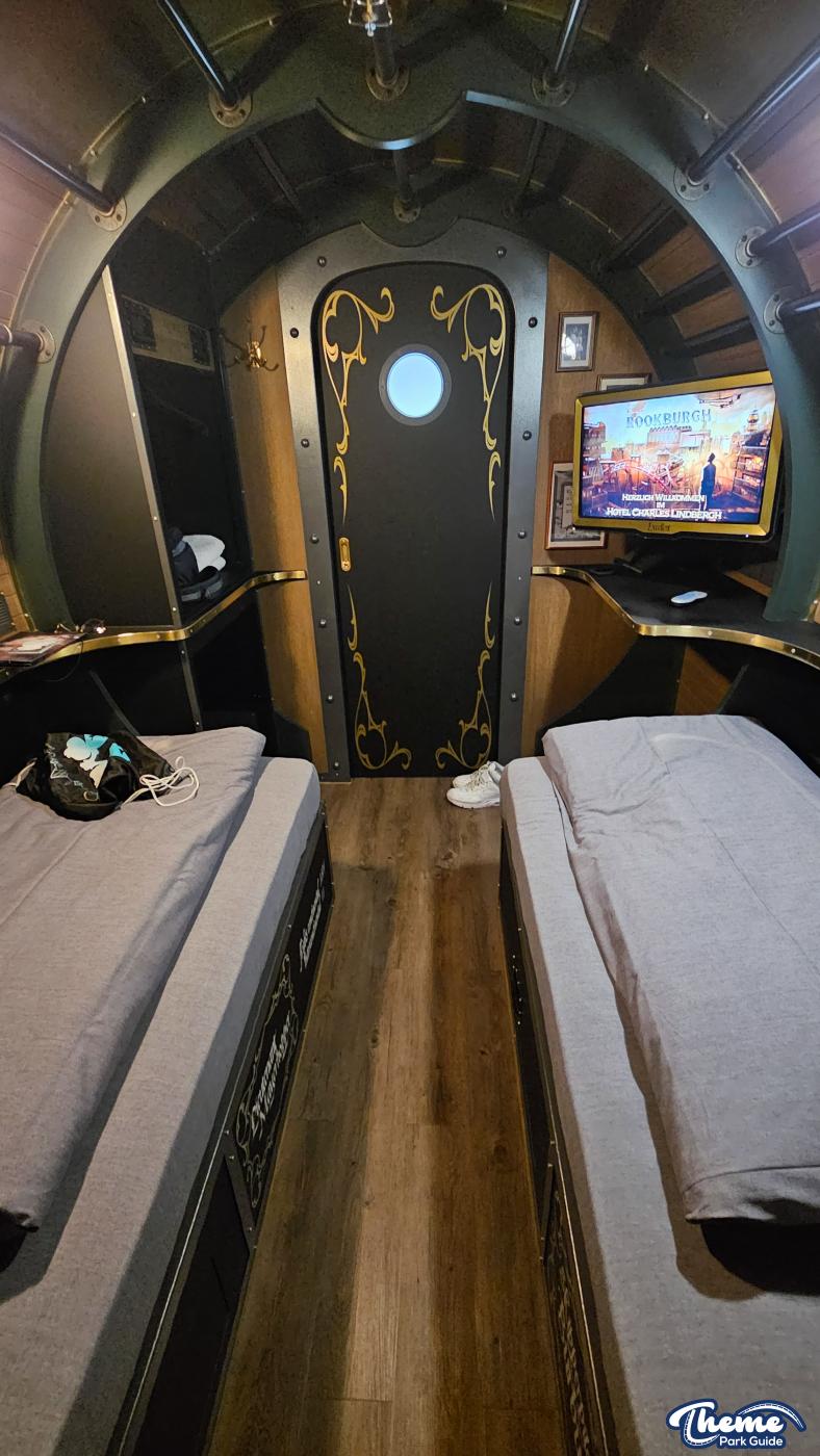 Aeronaut Cabin