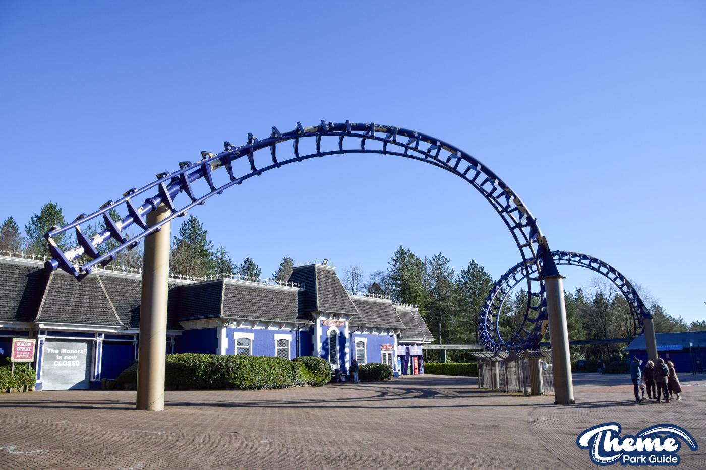 Alton Towers Begins Repainting Iconic Corkscrew at Park Entrance