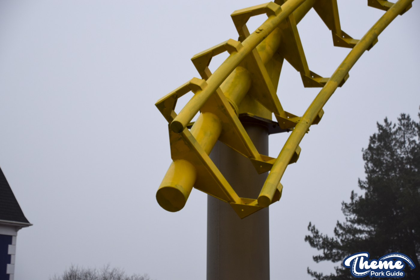 Iconic Corkscrews at Alton Towers Receive Yellow Base Coat