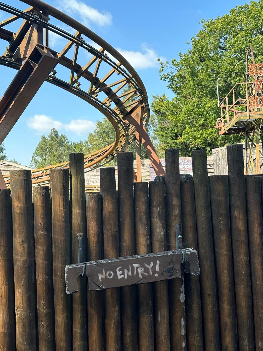 Chessington Scorpion Express Online Auction Bid for Iconic Ride Memorabilia